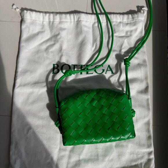 Bottega Veneta Mini Loop camera bag green parakeet - Picture 11 of 11